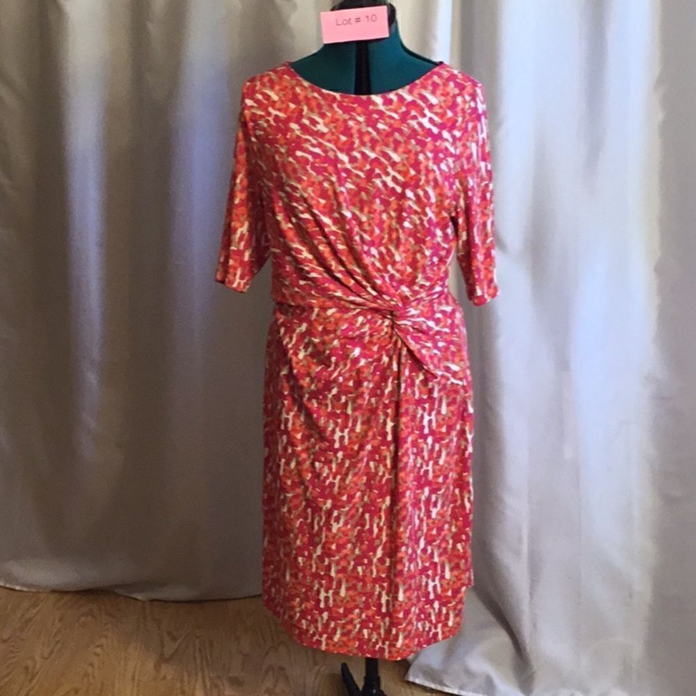 NWOT CHAUS XL dress with 3/4 length sleeves in vibrant colors